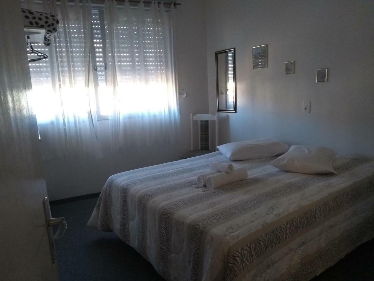 Pousada Dona Luiza Carlos Barbosa Buitenkant foto